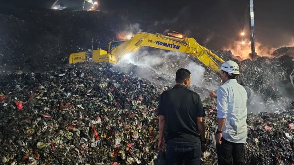 Tragedi Bantargebang: Ketika Gunungan Sampah Berubah Jadi Kuburan Massal