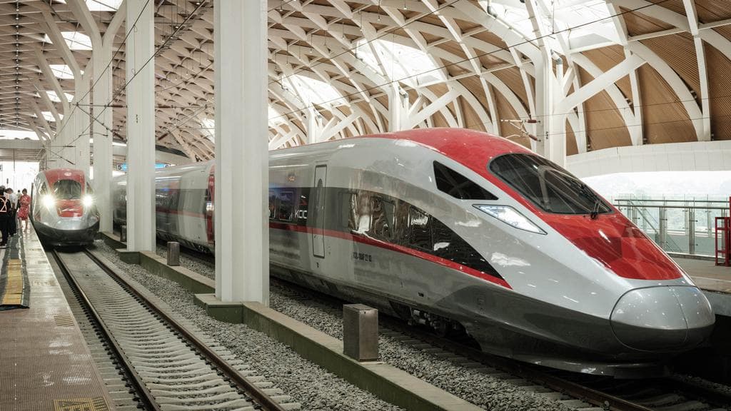 Mimpi Whoosh ke Jawa Timur: Antara Ambisi Besar dan Realitas Restrukturisasi Keuangan