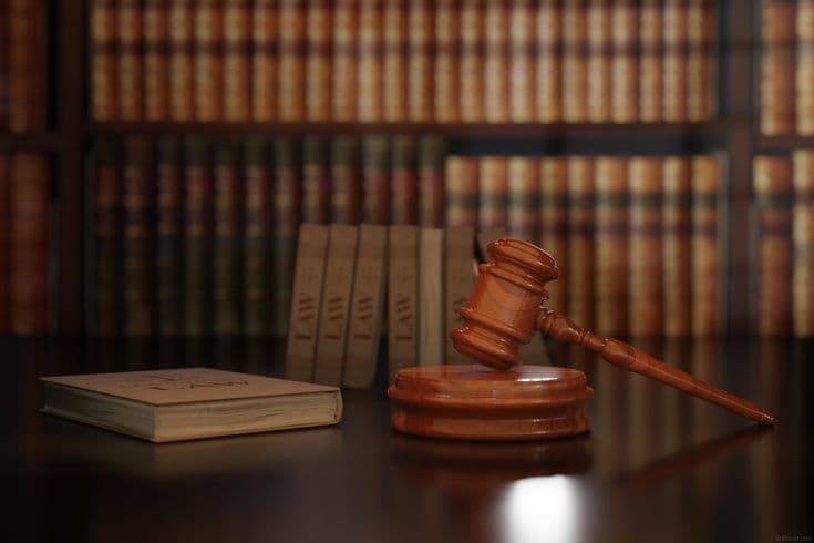 Ketika Batas Negara Memudar: Bagaimana Hukum Nasional Bertahan di Tengah Arus Global?