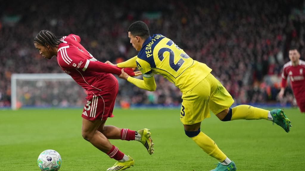 Analisis Mendalam: Mengapa Liverpool Terus Gagal Menutup Pertandingan dengan Baik?