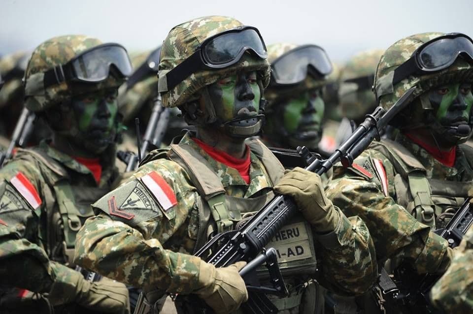 Mengapa Prajurit Unggul Lebih Berharga dari Teknologi Canggih? Mengupas Fondasi SDM Militer Modern