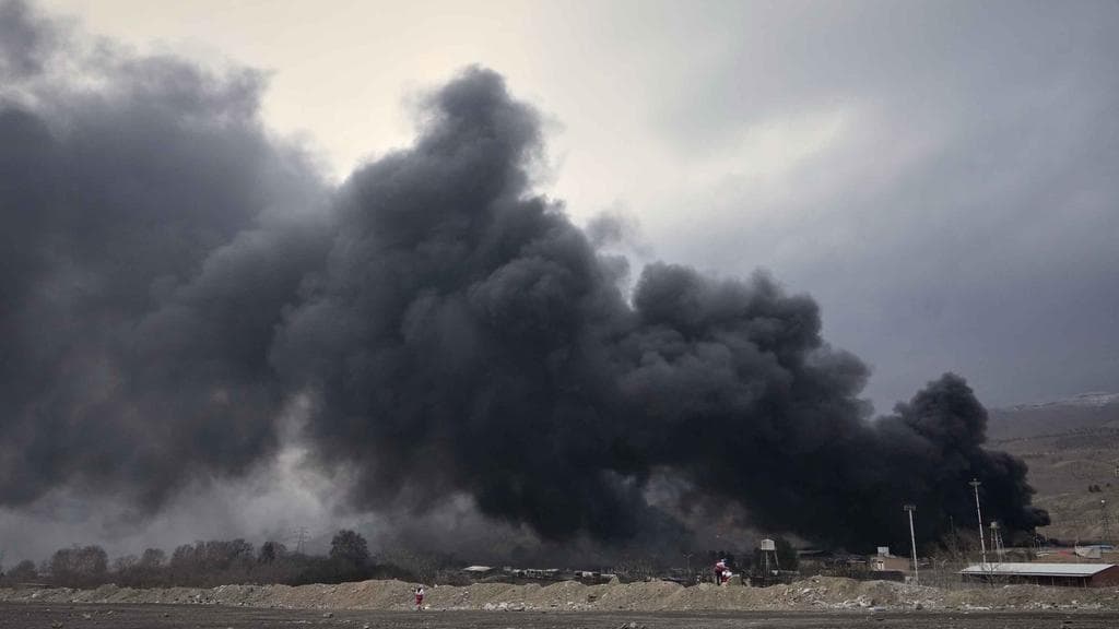 Mengapa Pakistan Mendadak Jadi Diplomat Kunci di Tengah Ketegangan AS-Iran? Ini Analisis Lengkapnya