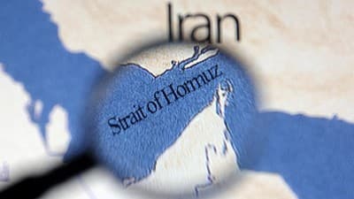 Selat Hormuz: Ketika Konflik Global Menyentuh Langsung Keselamatan Warga Indonesia di Lautan